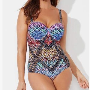 Macrame Underwire One Piece Swimsuit | M